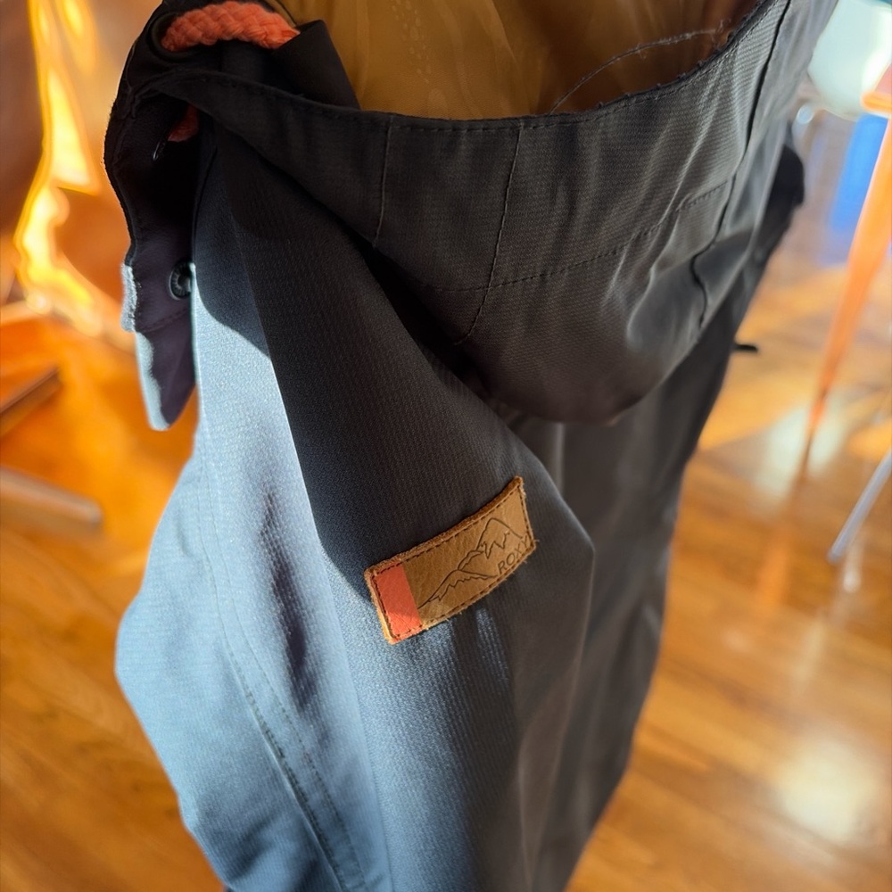 Roxy Black Ski Jacket with Orange Lining - image 6